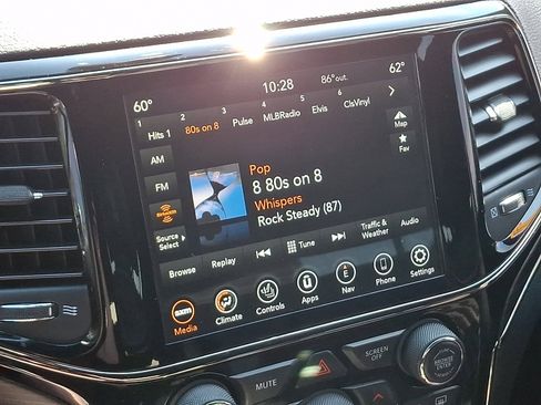 Used 2020 Jeep Grand Cherokee Limited X AWD/4WD image 17