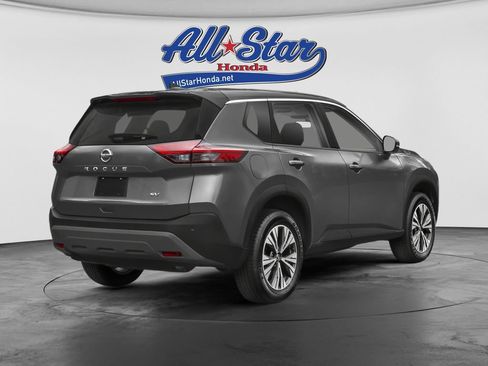 Used 2023 Nissan Rogue SV AWD/4WD image 2