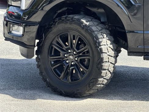 Used 2024 Ford F150 Platinum image 42