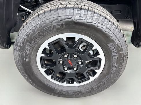 Certified 2026 Toyota Tacoma SR5 image 28