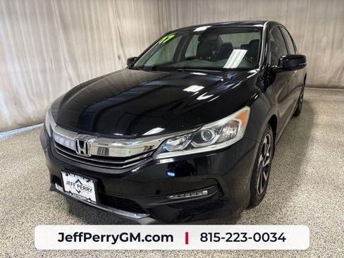 Used 2017 Honda Accord EX-L image 5