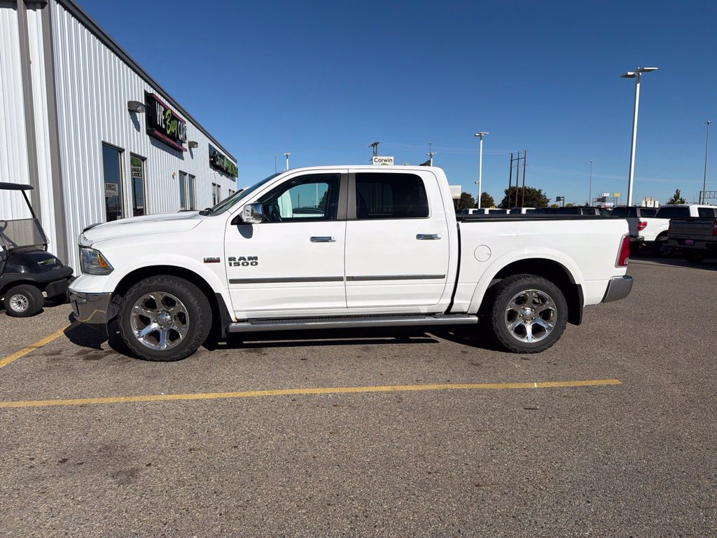 Used 2015 RAM 1500 Laramie w/ Convenience Group AWD/4WD image 4