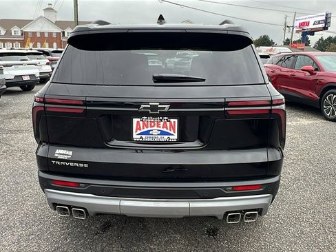 New 2026 Chevrolet Traverse LT image 6