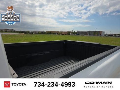 Used 2024 Toyota Tacoma SR5 AWD/4WD image 19