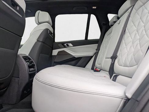 Used 2026 BMW X5 xDrive40i w/ Climate Comfort Package image 17