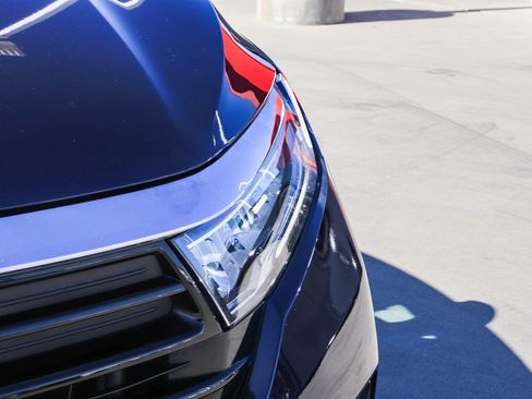 Used 2023 Honda Odyssey Touring image 9