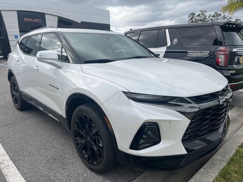 Used 2021 Chevrolet Blazer RS w/ Enhanced Convenience Package image 3