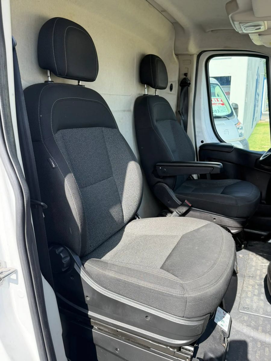 Used 2018 RAM ProMaster 2500 w/ Interior Convenience Group FWD image 13