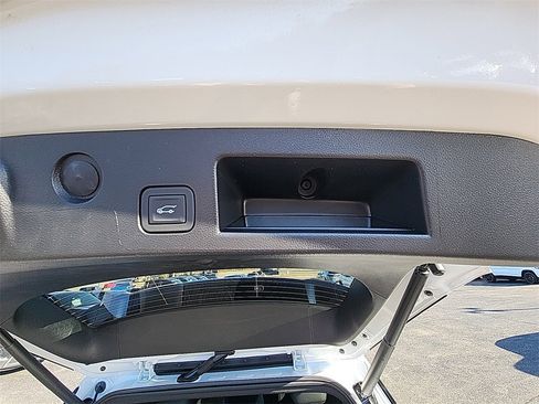 New 2026 Chevrolet Equinox LT w/ Convenience Package II image 34