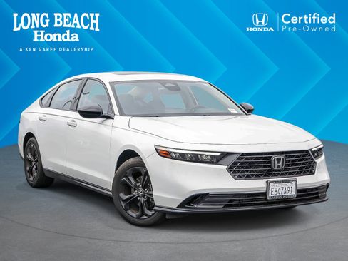 Used 2025 Honda Accord SE image 1