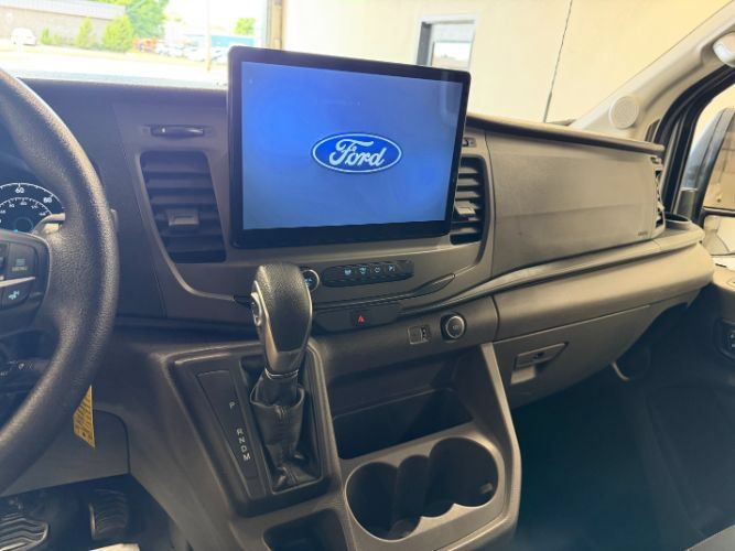 Used 2022 Ford Transit 350 XLT RWD image 15