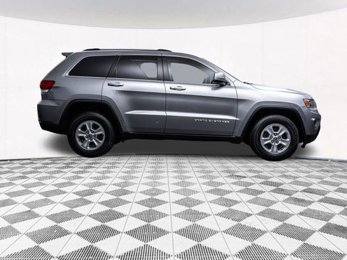 Used 2015 Jeep Grand Cherokee Laredo w/ Quick Order Package 23E AWD/4WD image 13