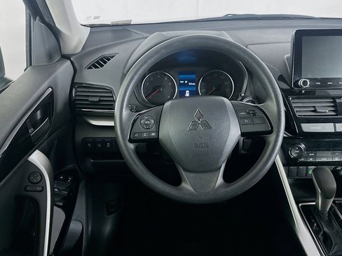 Used 2024 Mitsubishi Eclipse Cross LE image 17