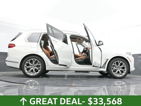 Used 2022 BMW X7 xDrive40i w/ Executive Package image 76