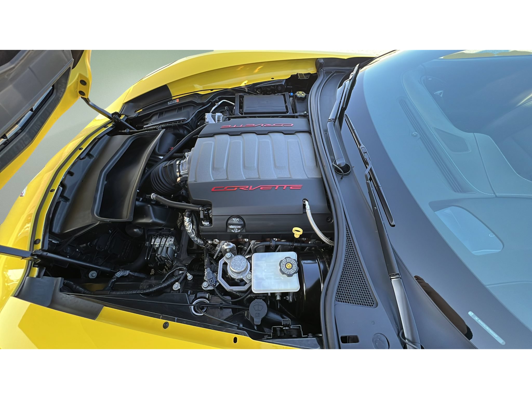 Certified 2016 Chevrolet Corvette Stingray Convertible w/ 2LT Preferred Equipment Group RWD image 31