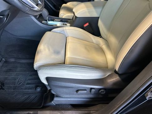 Used 2023 Subaru Ascent Limited w/ Technology Package AWD/4WD image 21