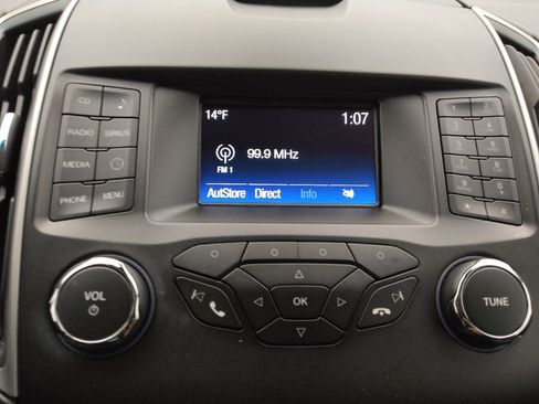 Used 2018 Ford Edge SEL w/ Ford Safe & Smart Package image 25