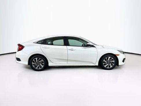 Used 2016 Honda Civic EX image 10