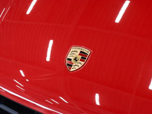 Used 2024 Porsche Macan Turbo w/ Premium Plus Package image 27