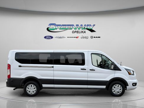 Used 2024 Ford Transit 350 XLT image 8