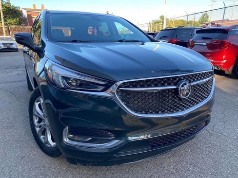 Used 2021 Buick Enclave Avenir AWD/4WD image 4