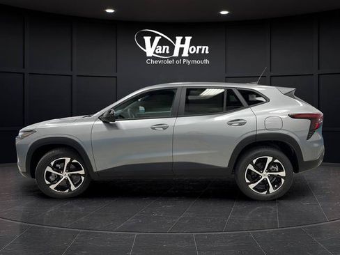 New 2026 Chevrolet Trax RS FWD image 6