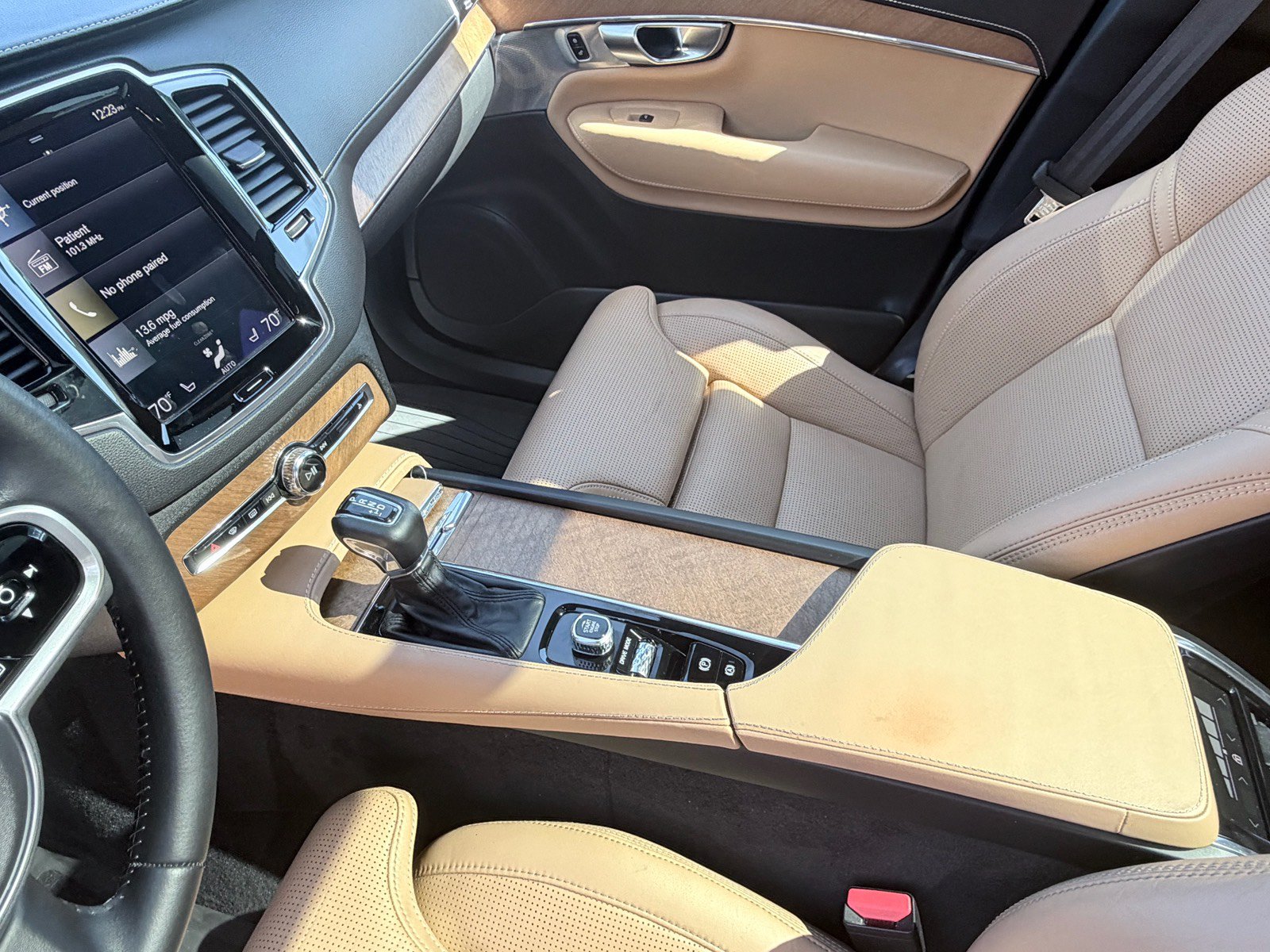 Used 2018 Volvo XC90 T6 Inscription w/ Convenience Package AWD/4WD image 14