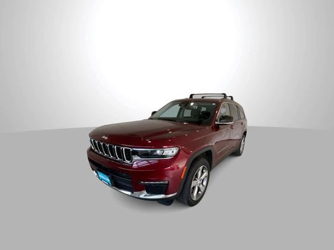 Used 2021 Jeep Grand Cherokee L Limited w/ Trailer Tow Group (B) image 4