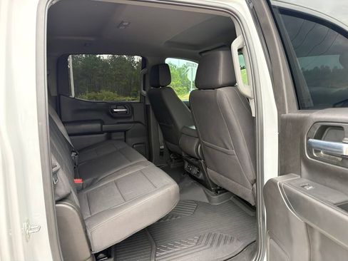 Used 2025 Chevrolet Silverado 1500 Custom Trail Boss w/ Turbomax Blackout Package AWD/4WD image 40