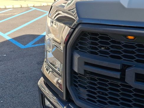 Used 2016 Ford F150 XLT w/ Equipment Group 302A Luxury AWD/4WD image 10