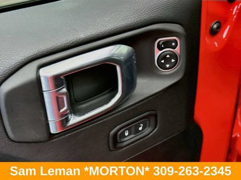 Used 2022 Jeep Wrangler Unlimited Rubicon AWD/4WD image 18