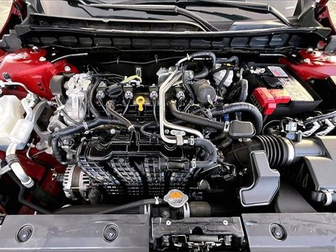 Used 2024 Nissan Altima 2.5 SV image 7