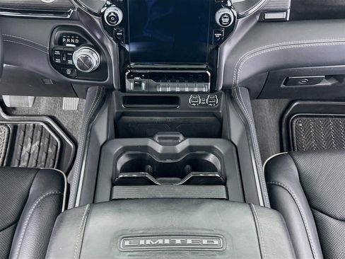 Used 2022 RAM 1500 Limited w/ Body Color Bumper Group image 41