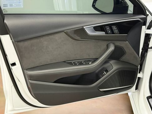 Used 2020 Audi S4 Prestige w/ Prestige Package image 23