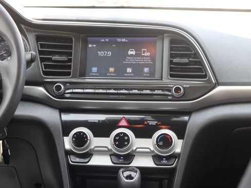Used 2019 Hyundai Elantra SEL w/ Cargo Package FWD image 19