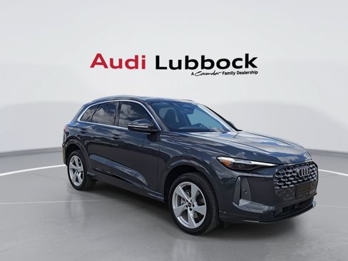 Certified 2025 Audi Q5 Premium w/ Premium Plus AWD/4WD image 2