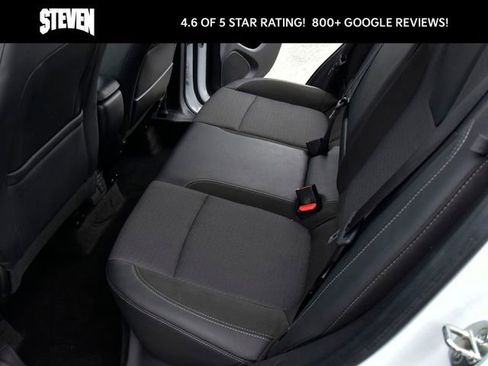 Used 2022 Buick Encore GX Select image 13