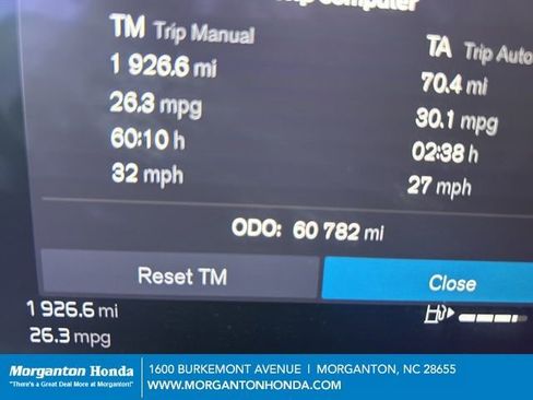 Used 2023 Volvo XC60 B5 Plus image 19