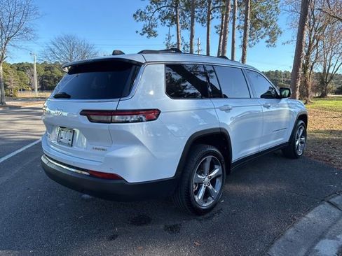 Used 2022 Jeep Grand Cherokee L Limited image 4