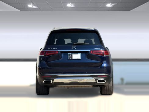 Used 2022 Mercedes-Benz GLS 450 4MATIC image 10