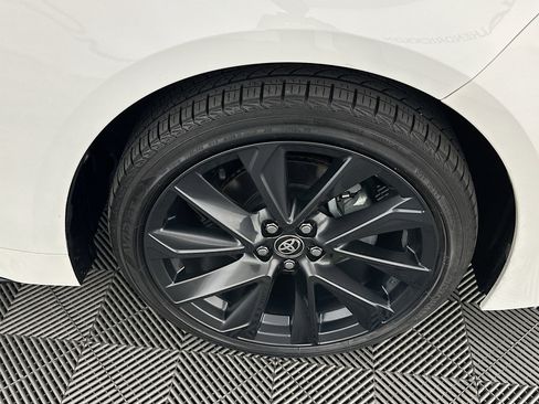Used 2023 Toyota Corolla SE image 11