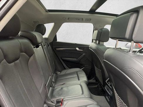 Used 2018 Audi Q5 2.0T Premium Plus image 20