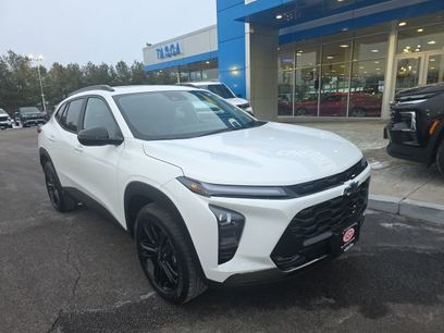 Used 2026 Chevrolet Trax ACTIV w/ Sunroof Package