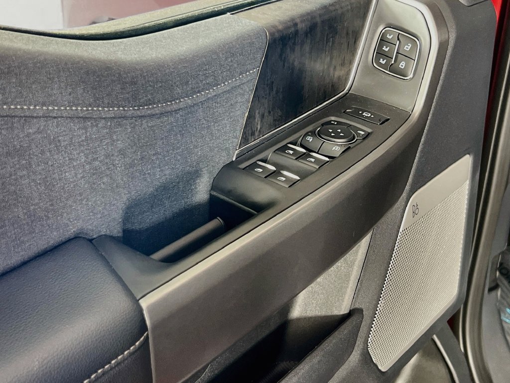New 2026 Ford F350 Lariat AWD/4WD image 12
