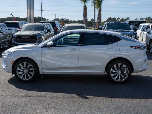 New 2026 Buick Envista Avenir image 6