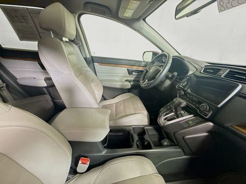 Used 2019 Honda CR-V Touring image 27