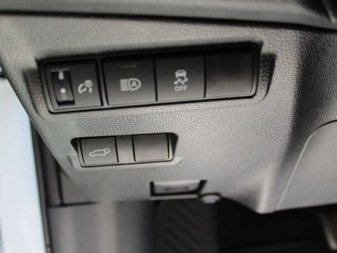 Certified 2026 Toyota Corolla Cross XLE w/ Convenience Package FWD image 55