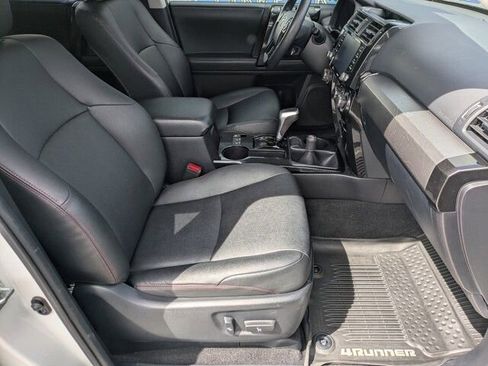 Used 2020 Toyota 4Runner TRD Off-Road Premium image 36