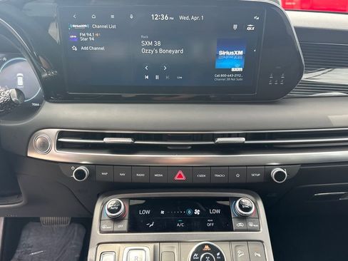 Used 2025 Hyundai Palisade Calligraphy image 30