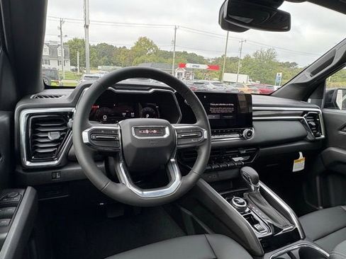 New 2026 GMC Canyon Elevation w/ Convenience Package image 18